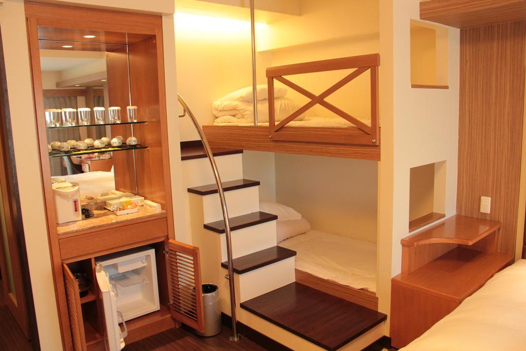 Okinawa Kariyushi Beach Resort Ocean Spa Onna Kültér fotó