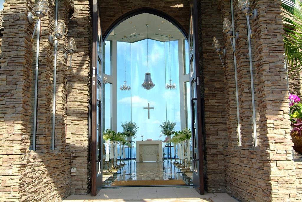 Okinawa Kariyushi Beach Resort Ocean Spa Onna Kültér fotó