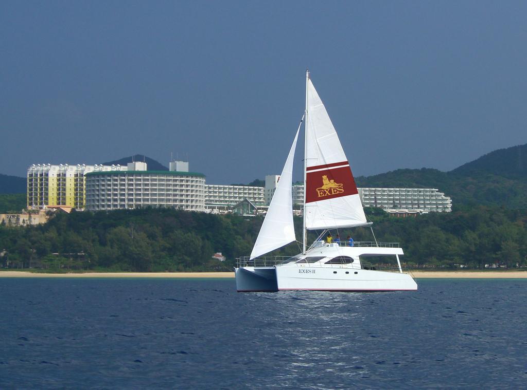 Okinawa Kariyushi Beach Resort Ocean Spa Onna Kültér fotó