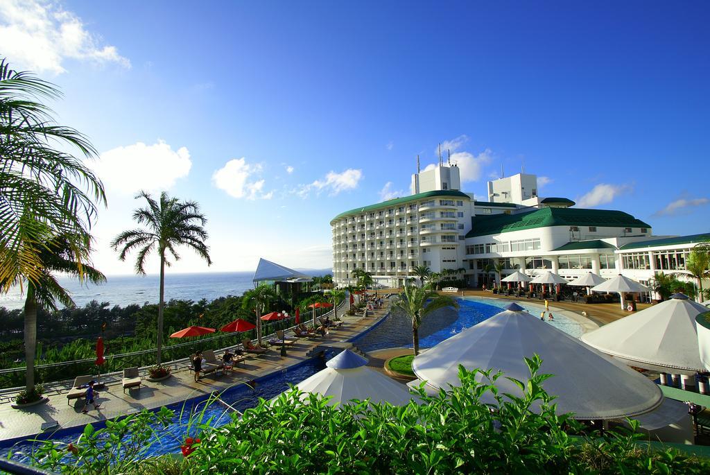 Okinawa Kariyushi Beach Resort Ocean Spa Onna Kültér fotó